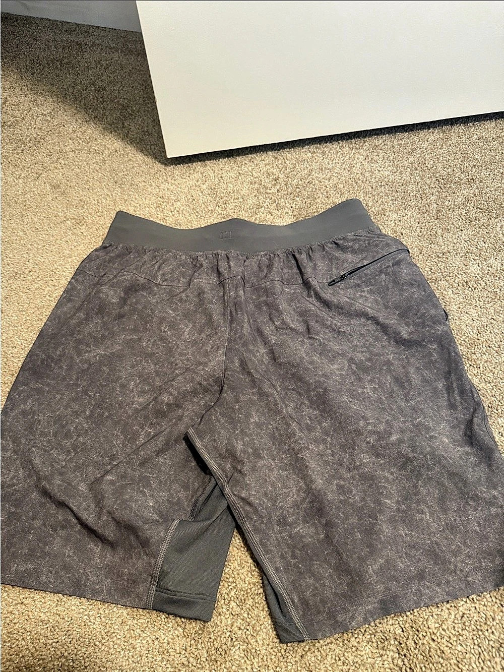 Lululemon Pace Breaker Short 9" Gray Athletic Shorts